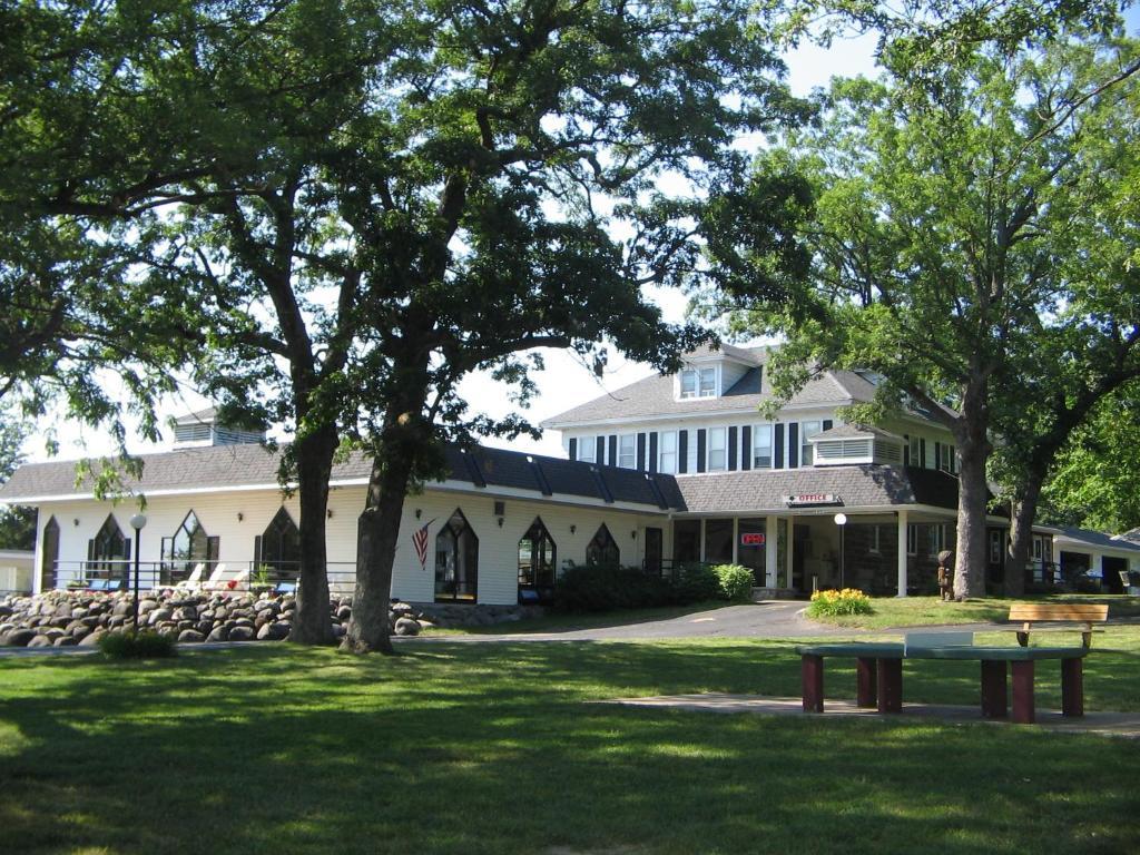 Indian Trail Motel Wisconsin Dells Zewnętrze zdjęcie