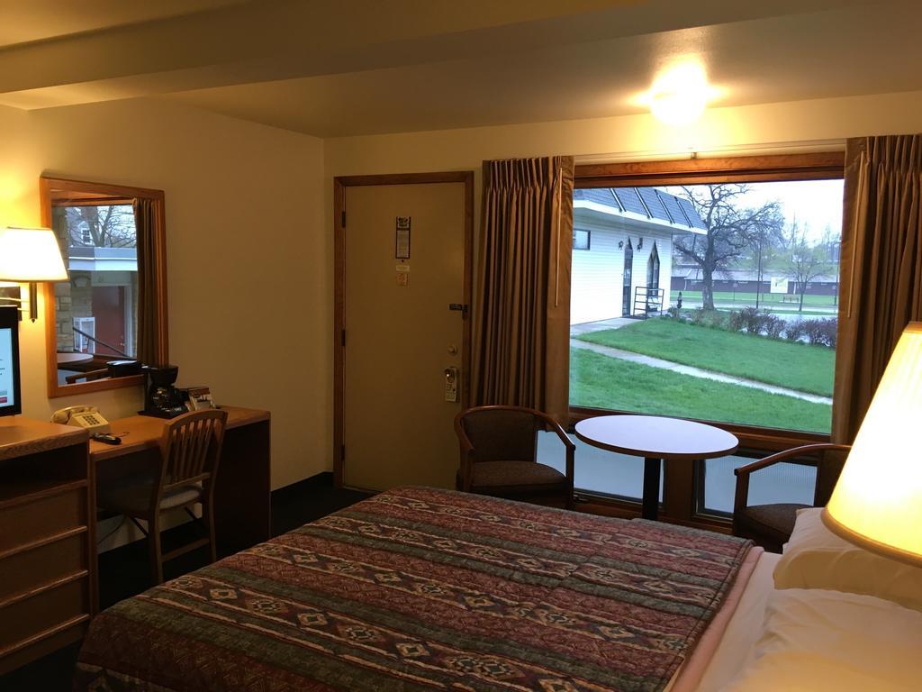 Indian Trail Motel Wisconsin Dells Zewnętrze zdjęcie