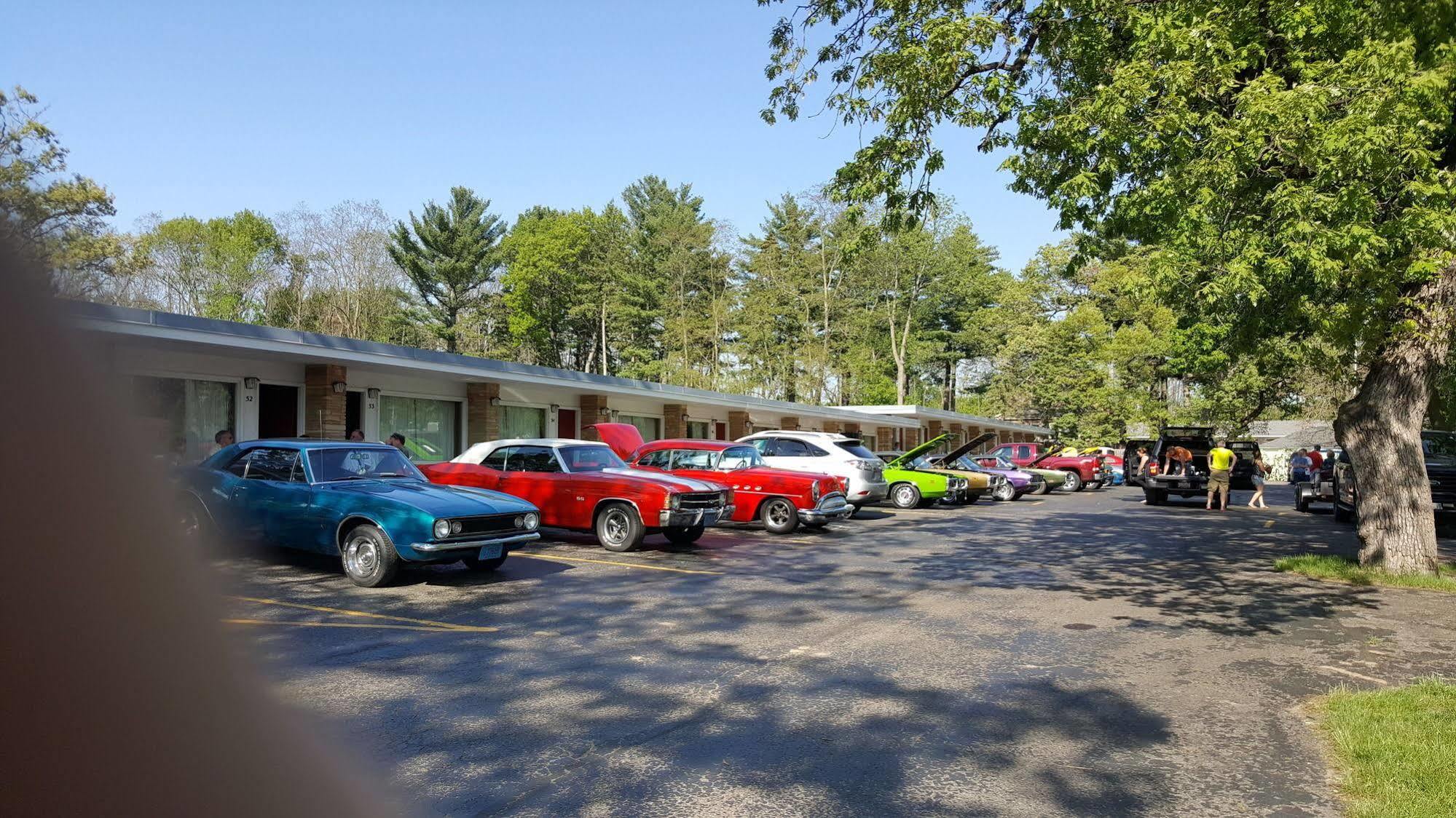 Indian Trail Motel Wisconsin Dells Zewnętrze zdjęcie