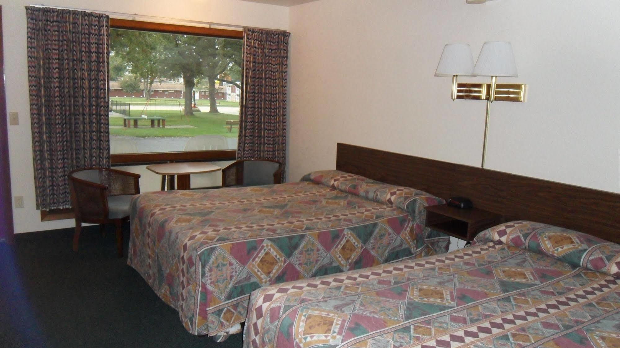 Indian Trail Motel Wisconsin Dells Zewnętrze zdjęcie
